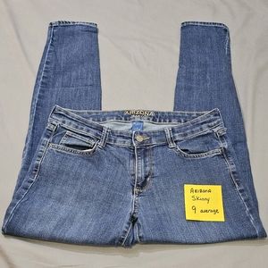 Arizona Skinny jeans size 9 average